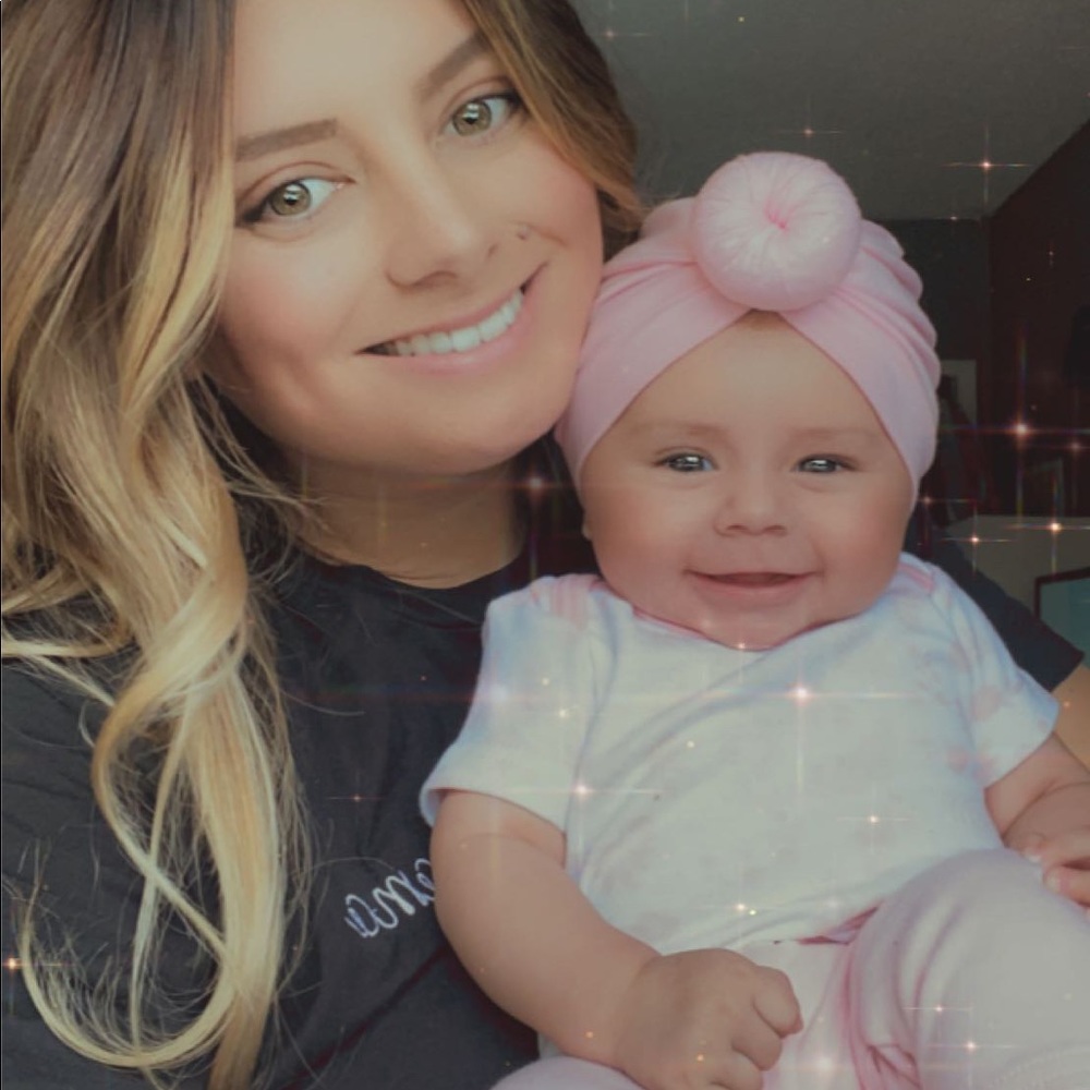 Meet your Posher, Lorissa